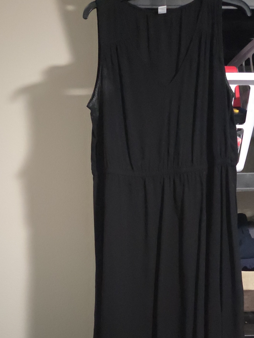Old Navy Black Sleeveless Maxi Dress